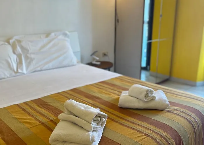 Amarelo House
