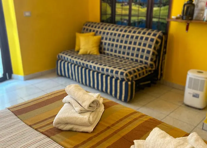 Amarelo House Florence