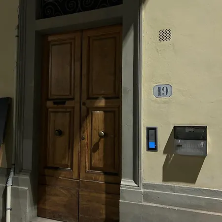 Amarelo House * Firenze